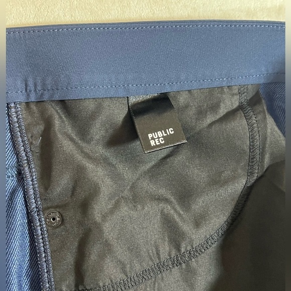 PUBLIC REC 44W 32L Straight Leg Navy Performance Chino Everyday Pants EUC - Picture 5 of 10